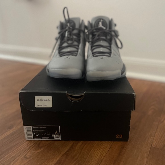 Jordan 6 Rings SE Metallic Silver Light Graphite - Picture 1 of 11